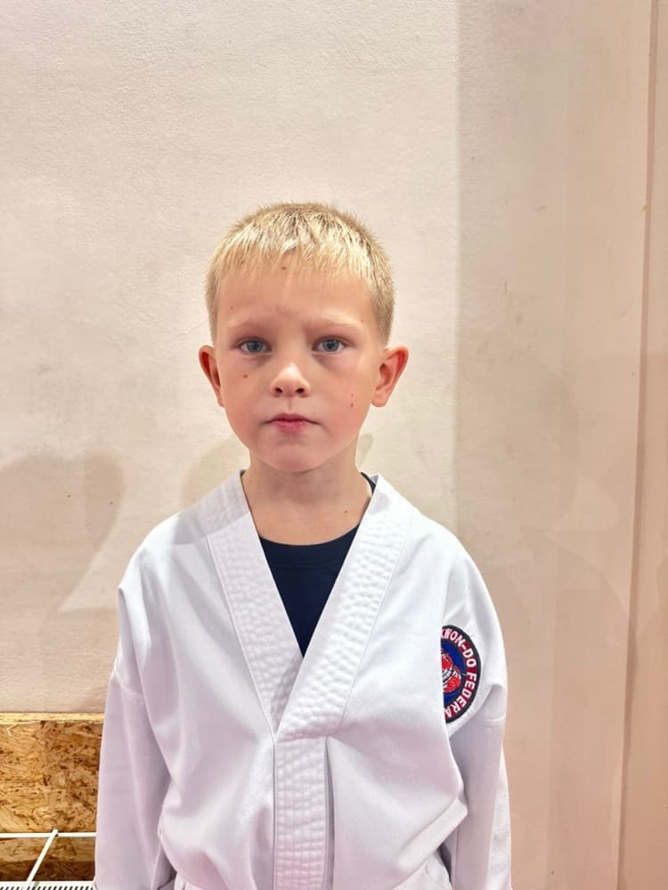 Ян Л.